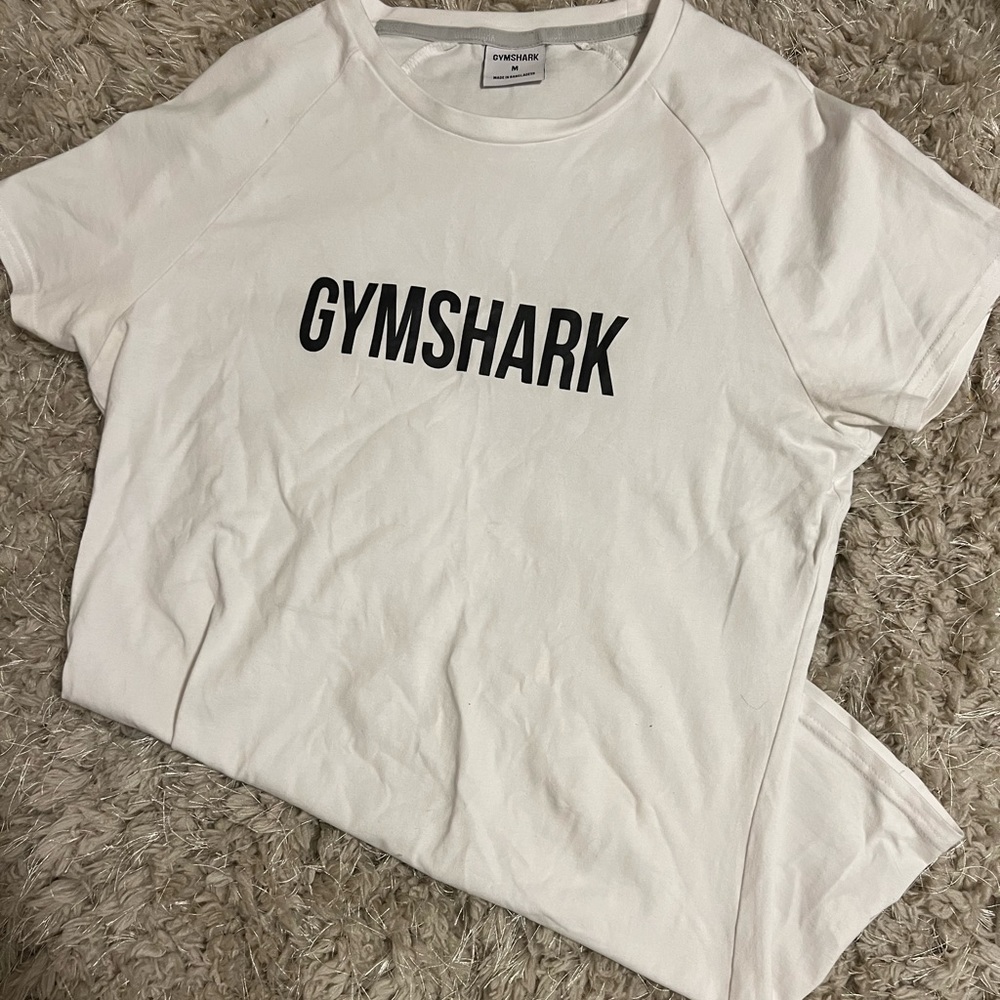 Gymshark Shirt